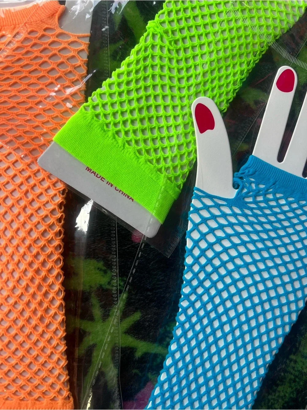 4pk Neon Fingerless Mesh Gloves